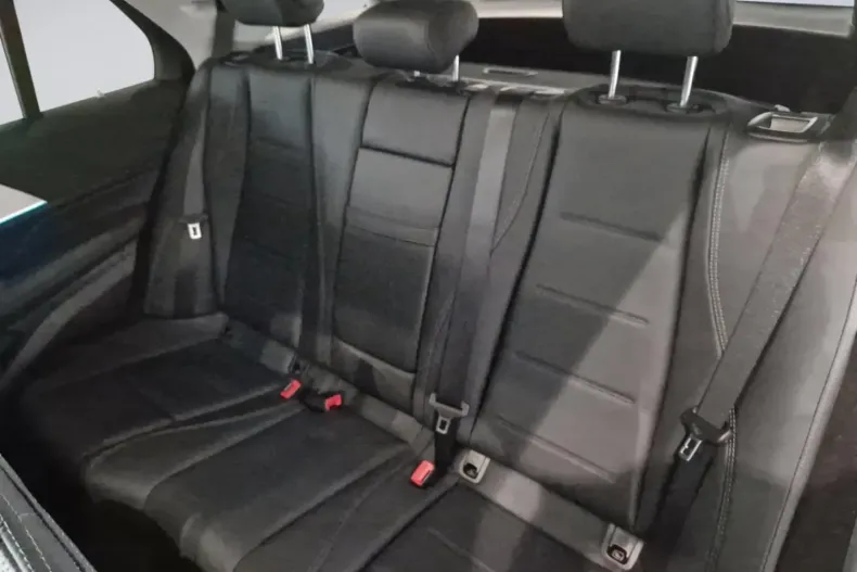 Mercedes-Benz GLE 400 (Clasa GLE) din 2022 cu 46.441 km - oferta MER179103 - foto 13