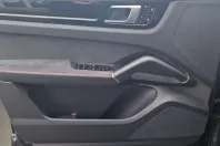 Porsche Cayenne din 2021 cu 49.217 km - oferta POR179105 - foto 12