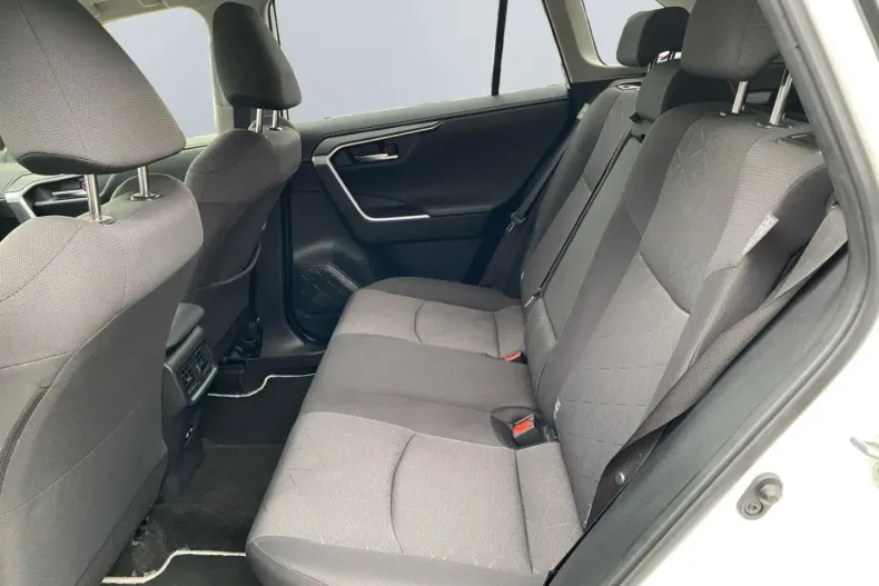 Toyota RAV4 din 2023 cu 59.030 km - oferta TOY179109 - foto 4