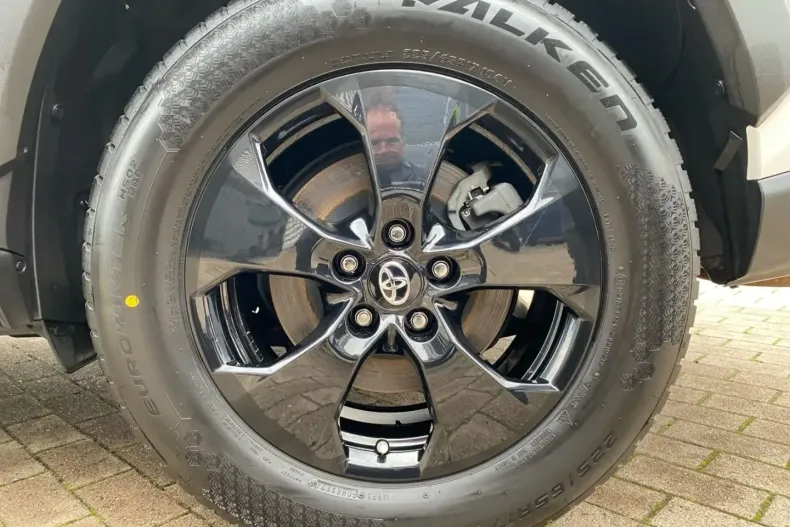 Toyota RAV4 din 2023 cu 59.030 km - oferta TOY179109 - foto 17