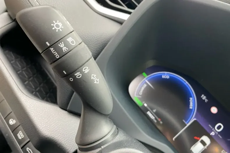 Toyota RAV4 din 2023 cu 59.030 km - oferta TOY179109 - foto 20