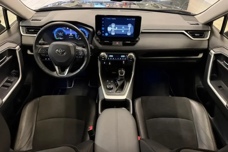 Toyota RAV4 din 2023 cu 29.380 km - oferta TOY179117 - foto 2