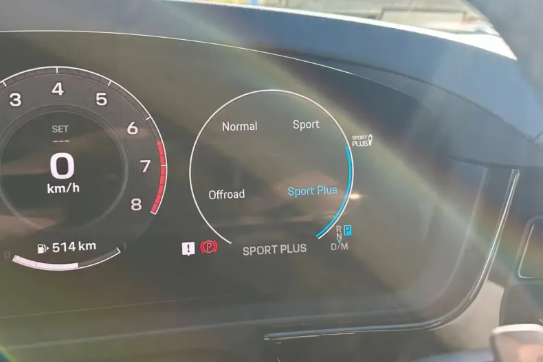 Porsche Cayenne din 2024 cu 3.800 km - oferta POR179118 - foto 16