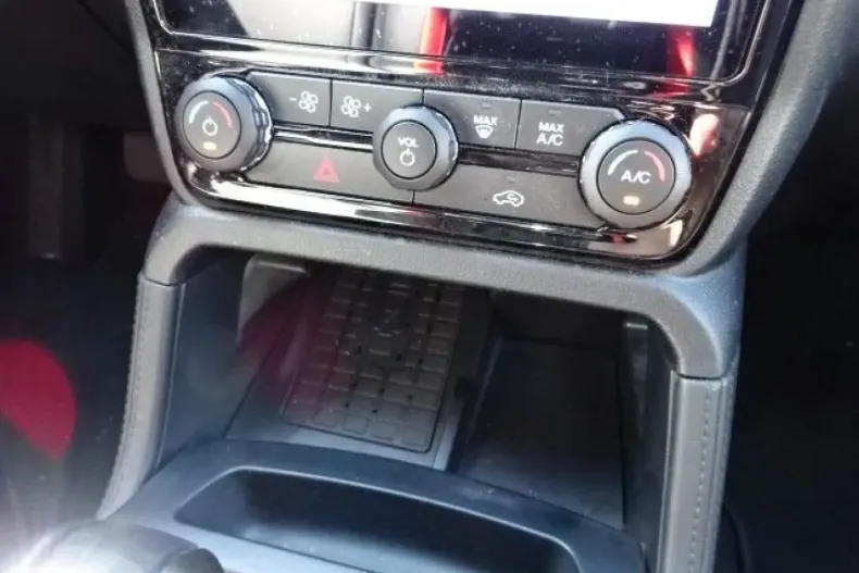 Ford Ranger din 2024 cu 13.991 km - oferta FOR179120 - foto 12