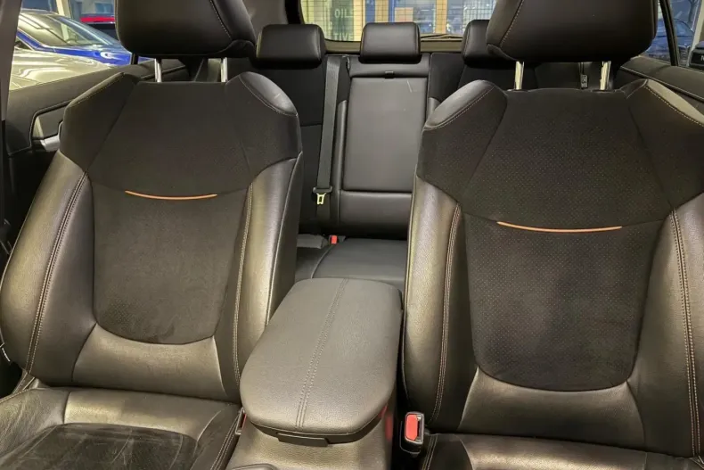 Toyota RAV4 din 2023 cu 41.930 km - oferta TOY179123 - foto 19