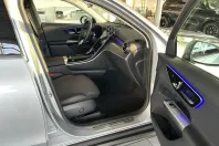 Mercedes-Benz GLC 200 din 2023 cu 3.169 km - oferta MER179124 - foto 6