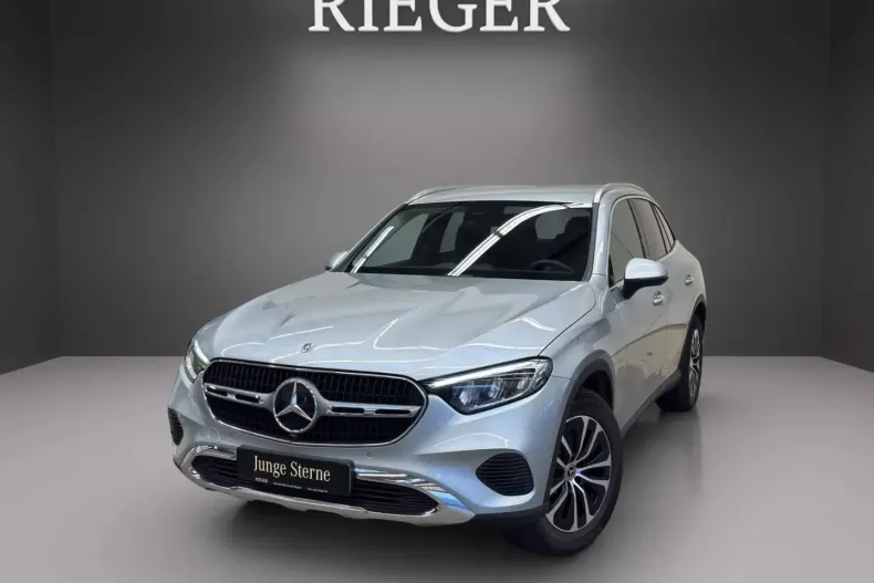 Mercedes-Benz GLC 200 din 2024 cu 7.053 km - oferta MER179125 - foto 1
