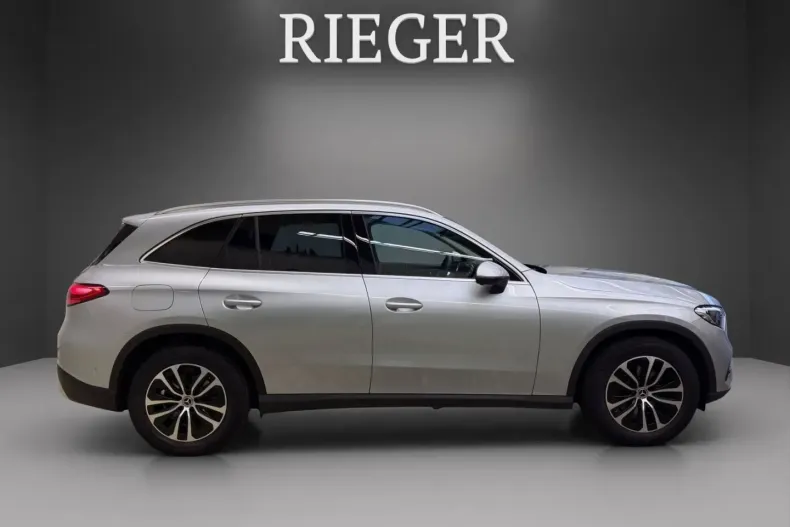 Mercedes-Benz GLC 200 din 2024 cu 7.053 km - oferta MER179125 - foto 14