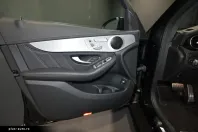 Mercedes-Benz GLC 63 AMG din 2023 cu 28.850 km - oferta MER179126 - foto 19