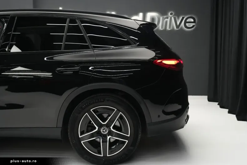 Mercedes-Benz GLC 200 din 2023 cu 22.916 km - oferta MER179128 - foto 7