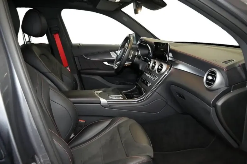 Mercedes-Benz GLC 43 AMG din 2021 cu 62.542 km - oferta MER179129 - foto 7