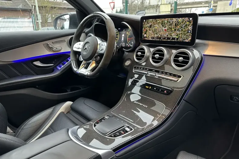 Mercedes-Benz GLC 63 AMG din 2022 cu 21.345 km - oferta MER179130 - foto 21