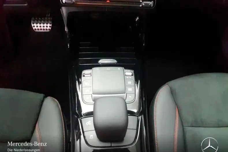 Mercedes-Benz A 45 AMG din 2021 cu 20.626 km - oferta MER179132 - foto 12