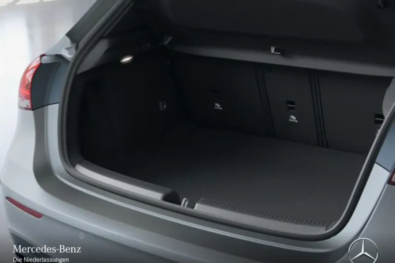 Mercedes-Benz A 45 AMG din 2021 cu 75.742 km - oferta MER179133 - foto 7