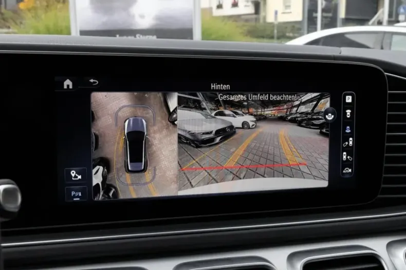 Mercedes-Benz GLE 63 AMG din 2023 cu 4.881 km - oferta MER179134 - foto 17