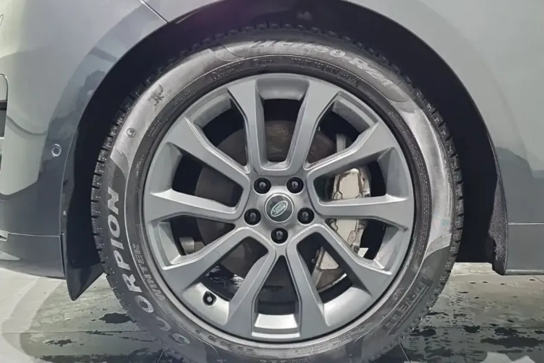 Land Rover Range Rover Sport din 2024 cu 26.600 km - oferta LAN179139 - foto 10