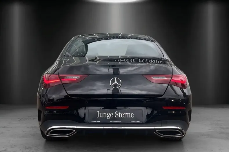 Mercedes-Benz CLA 200 din 2024 cu 14.104 km - oferta MER179141 - foto 4