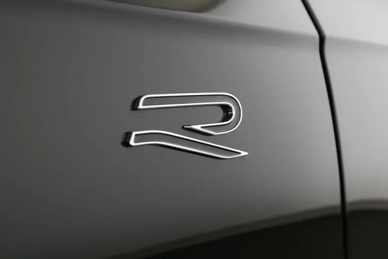 Volkswagen Touareg din 2025 cu 13.550 km - oferta VOL179143 - foto 21