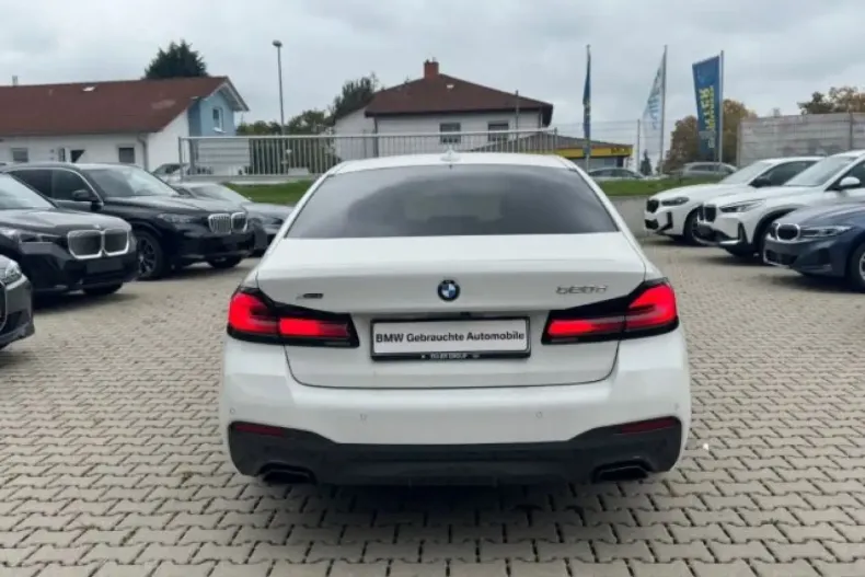 BMW 520 din 2022 cu 32.100 km - oferta BMW179156 - foto 2