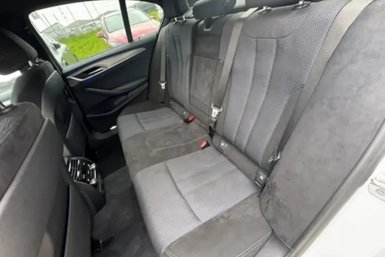 BMW 520 din 2022 cu 32.100 km - oferta BMW179156 - foto 9