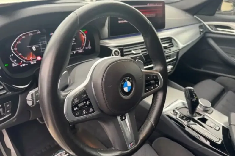 BMW 520 din 2022 cu 32.100 km - oferta BMW179156 - foto 12