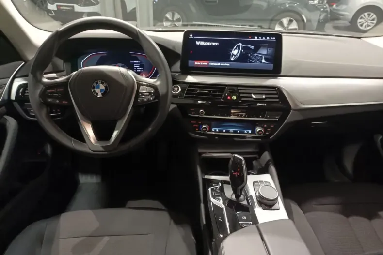 BMW 530 din 2021 cu 50.026 km - oferta BMW179157 - foto 6