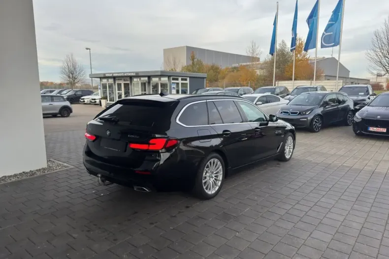 BMW 530 din 2022 cu 41.472 km - oferta BMW179160 - foto 5