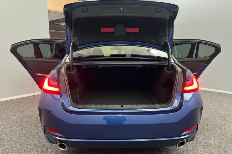 BMW 320 din 2023 cu 31.000 km - oferta BMW179166 - foto 13