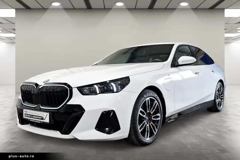 BMW 550 din 2024 cu 31.744 km - oferta BMW179167 - foto 1
