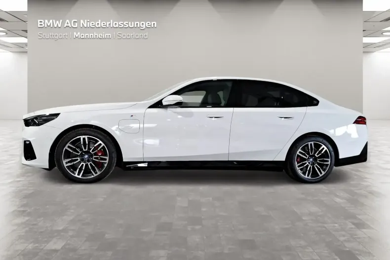 BMW 550 din 2024 cu 31.744 km - oferta BMW179167 - foto 4