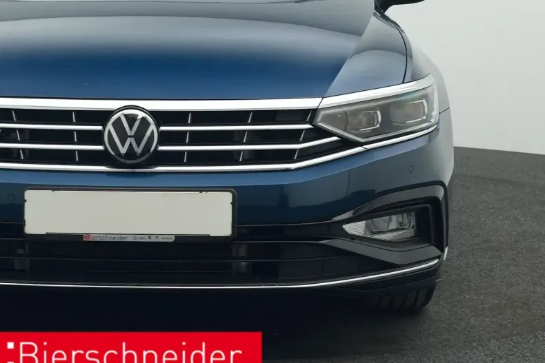 Volkswagen Passat Variant din 2022 cu 35.660 km - oferta VOL179168 - foto 17