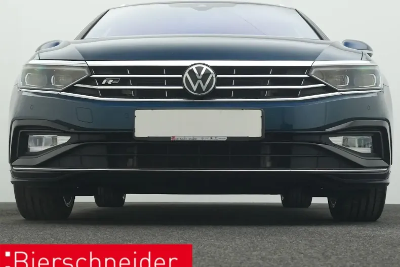 Volkswagen Passat Variant din 2022 cu 35.660 km - oferta VOL179168 - foto 26