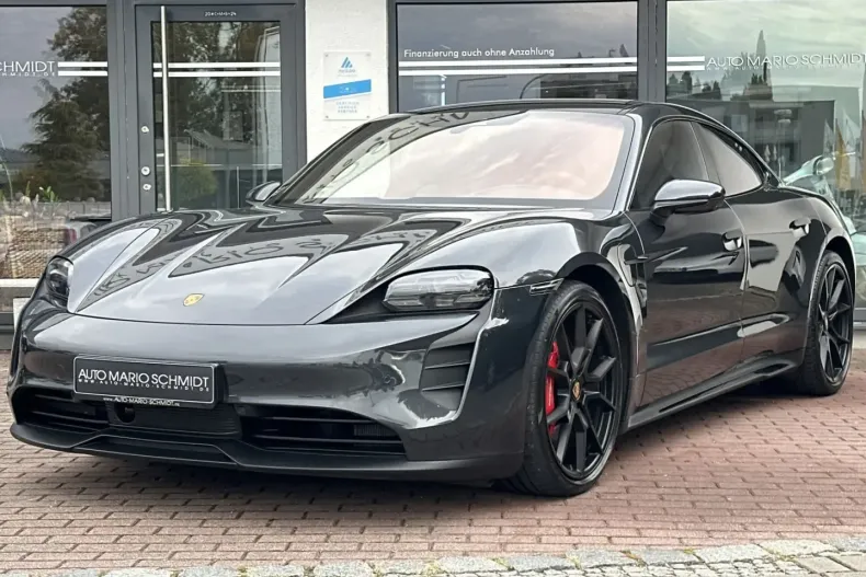 Porsche Taycan din 2022 cu 56.897 km - oferta POR179169 - foto 1