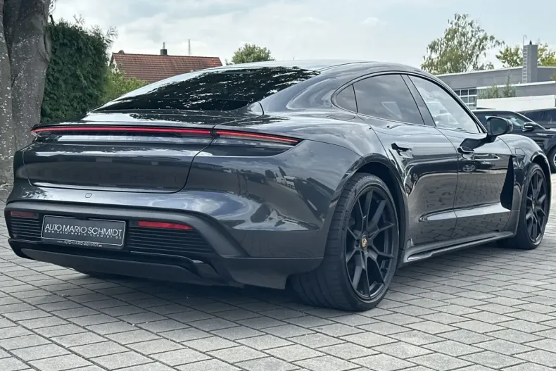 Porsche Taycan din 2022 cu 56.897 km - oferta POR179169 - foto 6