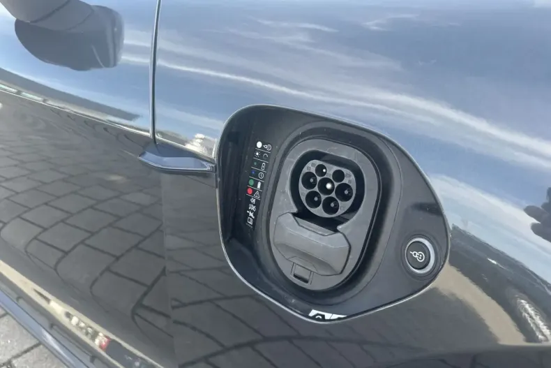 Porsche Taycan din 2022 cu 56.897 km - oferta POR179169 - foto 26