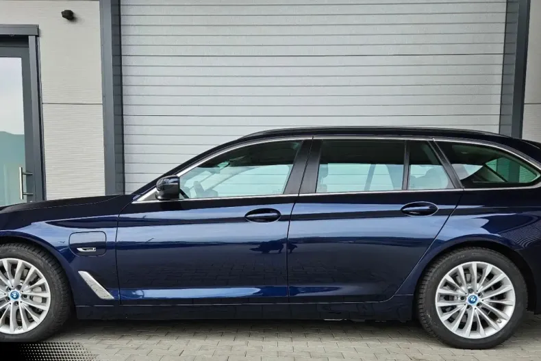 BMW 530 din 2022 cu 51.180 km - oferta BMW179171 - foto 4