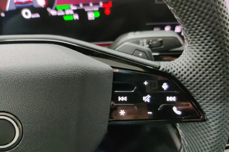 Audi A5 din 2025 cu 12.000 km - oferta AUD179176 - foto 12