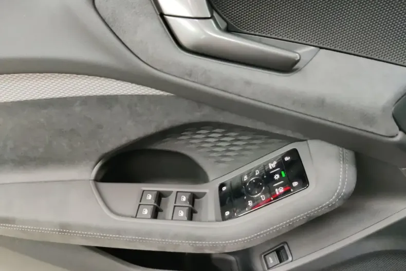 Audi A5 din 2025 cu 12.000 km - oferta AUD179176 - foto 13