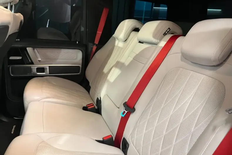 Mercedes-Benz G 63 AMG (Clasa G) din 2021 cu 71.037 km - oferta MER179179 - foto 13