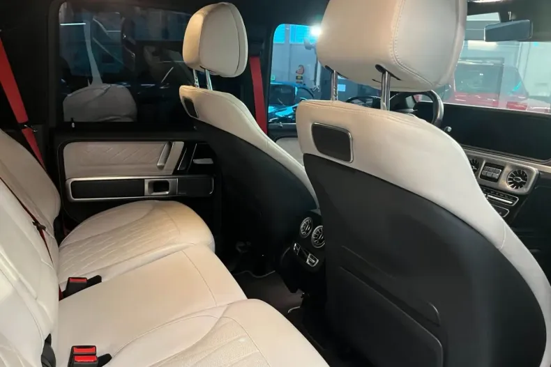 Mercedes-Benz G 63 AMG (Clasa G) din 2021 cu 71.037 km - oferta MER179179 - foto 16