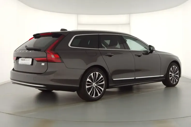 Volvo V90 din 2023 cu 39.672 km - oferta VOL179185 - foto 3