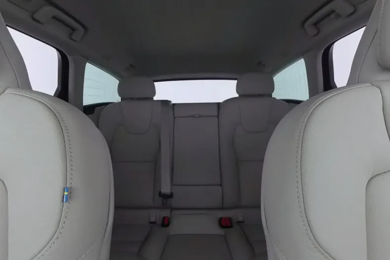 Volvo V90 din 2023 cu 39.672 km - oferta VOL179185 - foto 14