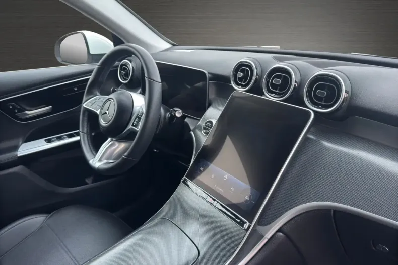 Mercedes-Benz GLC 300 (Clasa GLC) din 2023 cu 81.743 km - oferta MER179189 - foto 14