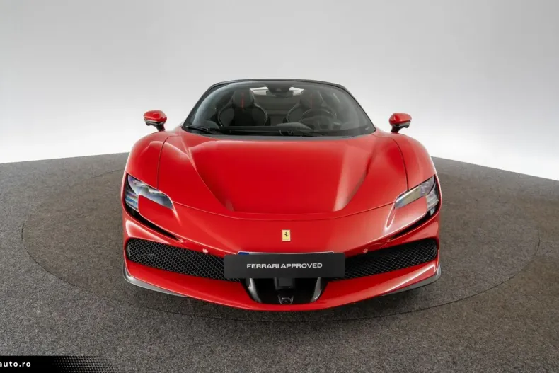 Ferrari SF90 din 2023 cu 3.200 km - oferta FER179190 - foto 6