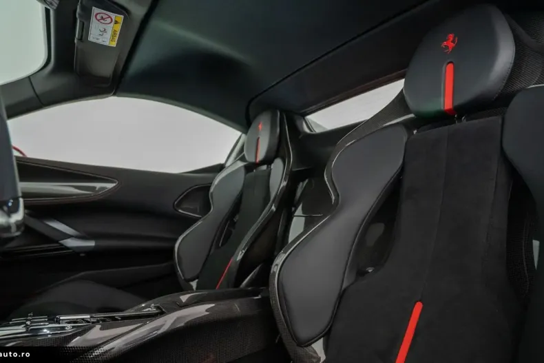 Ferrari SF90 din 2023 cu 3.200 km - oferta FER179190 - foto 7