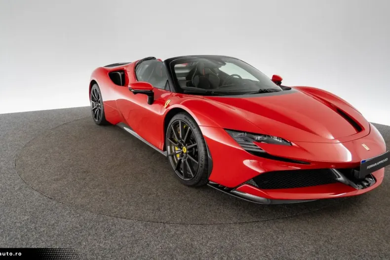 Ferrari SF90 din 2023 cu 3.200 km - oferta FER179190 - foto 9