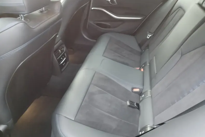 BMW 318 din 2024 cu 11.501 km - oferta BMW179194 - foto 9