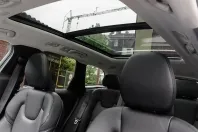 Volvo XC60 din 2023 cu 16.673 km - oferta VOL179199 - foto 4