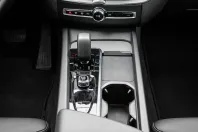 Volvo XC60 din 2023 cu 16.673 km - oferta VOL179199 - foto 11