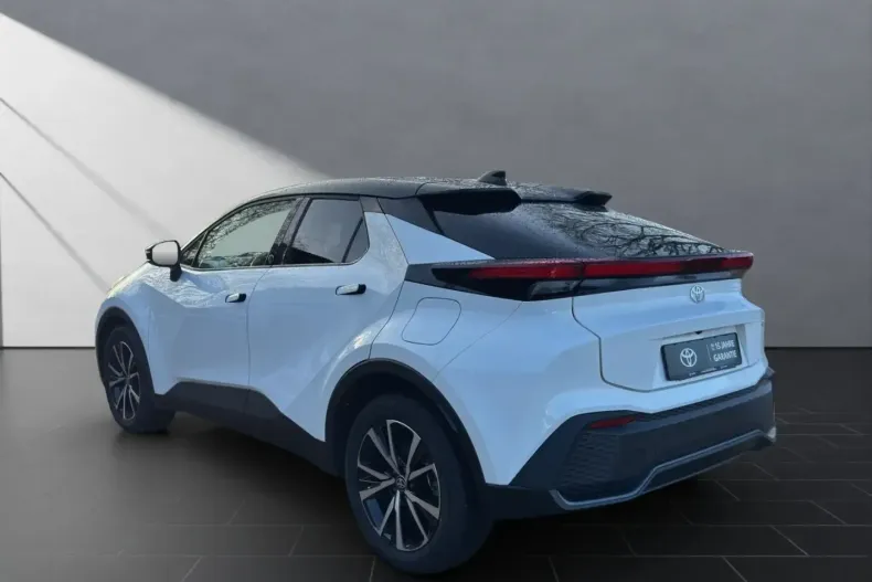 Toyota C-HR din 2024 cu 8.863 km - oferta TOY179206 - foto 3